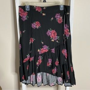 Torrid Black Floral Midi Challis Faux Wrap Skirt. Size 00.
